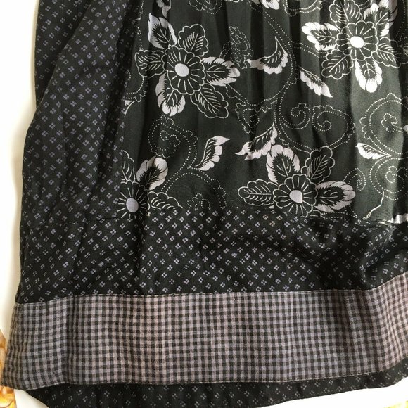 Dress Daiquiri L Embroidered Black Grey Patchwork - Picture 6 of 10